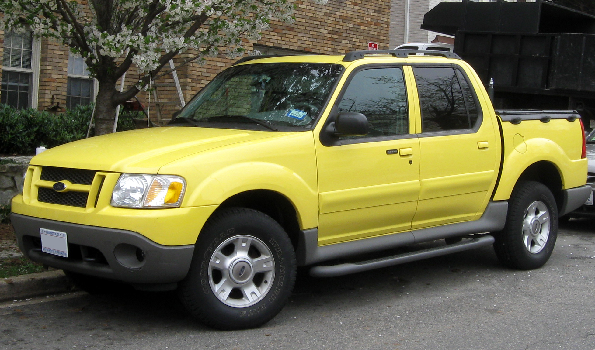 uploads/1st_Ford_Explorer_Sport_Trac_--_03-21-2012.jpeg