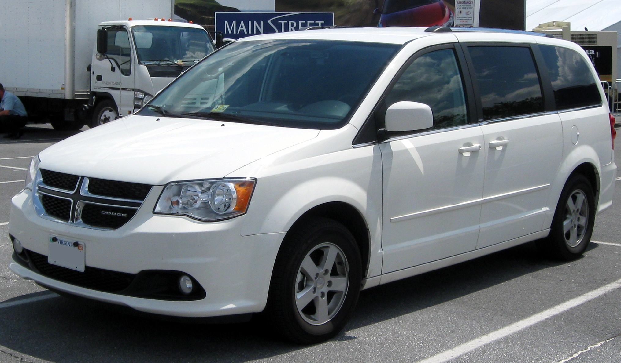 uploads/2011_Dodge_Grand_Caravan_--_06-24-2011.jpg