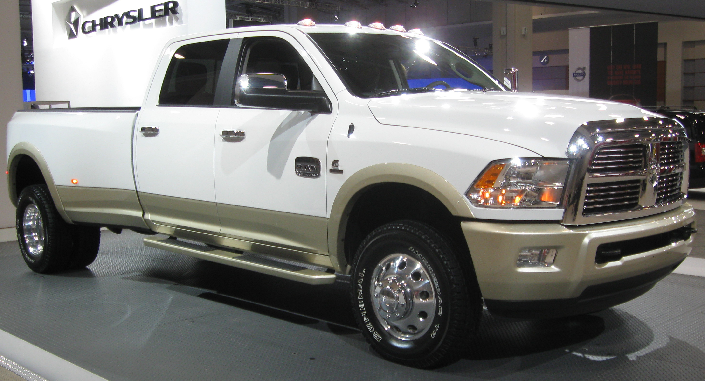 uploads/2011_Ram_Pickup_--_2011_DC.jpg